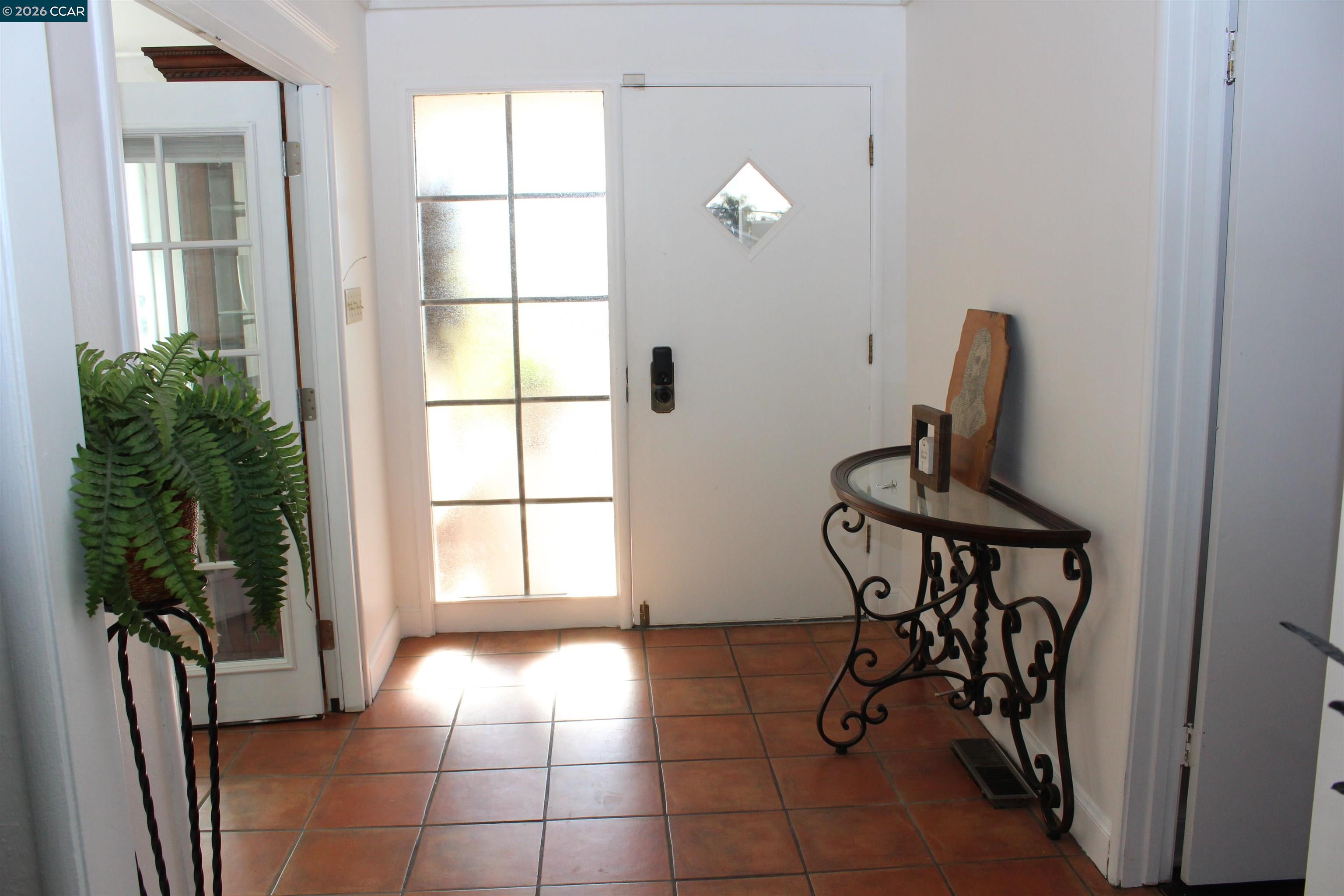 330 West Cypress Road Oakley, CA 94561 - Photo 7 of 59