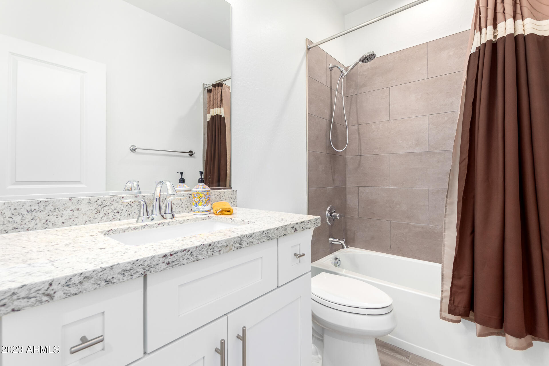 16809 West Baker Road Surprise, AZ 85387 - Photo 26 of 33 Hallway Bathroom
