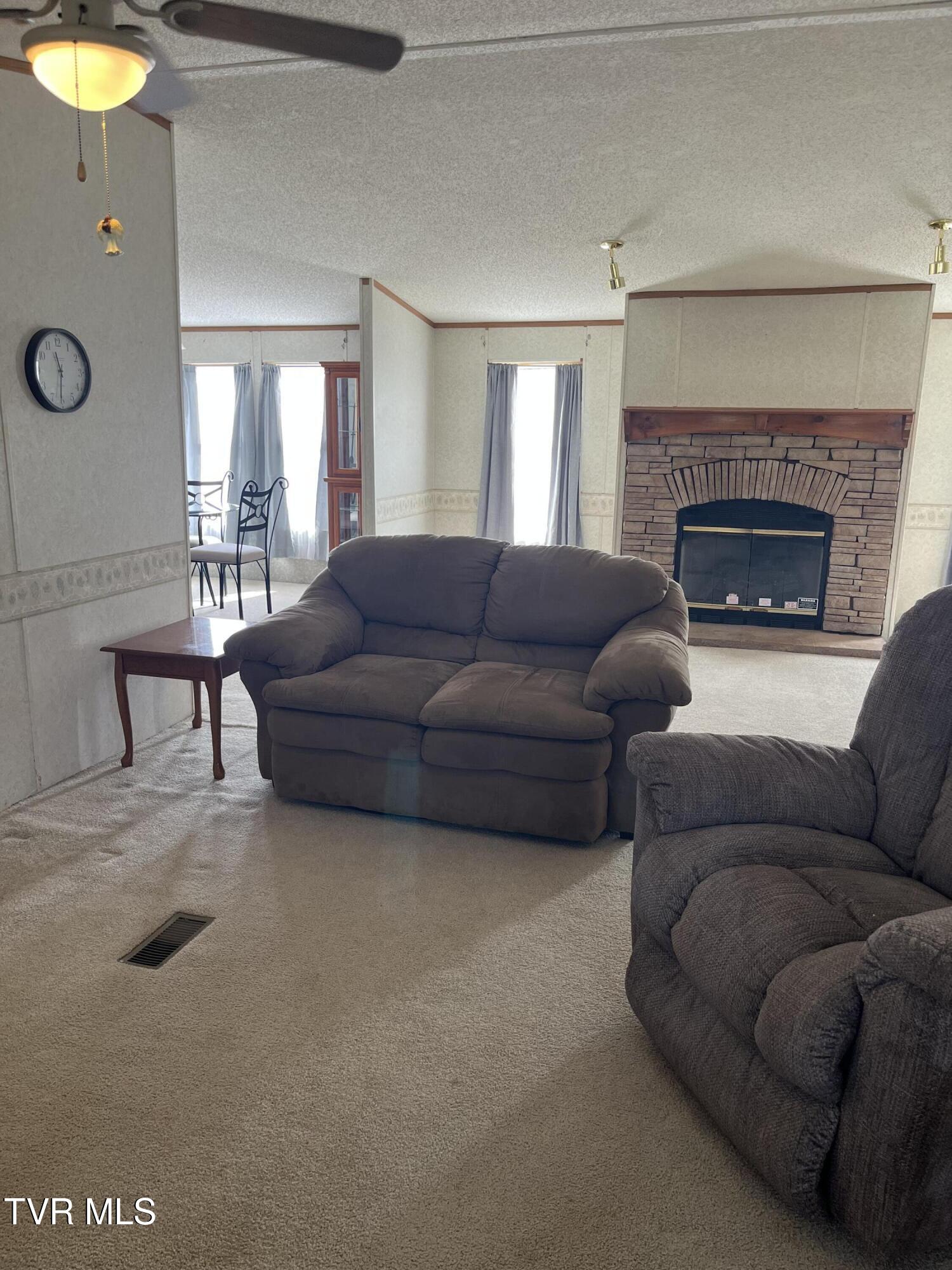 675 Shakerag Road Greeneville, TN 37743 - Photo 25 of 42 IMG_9204