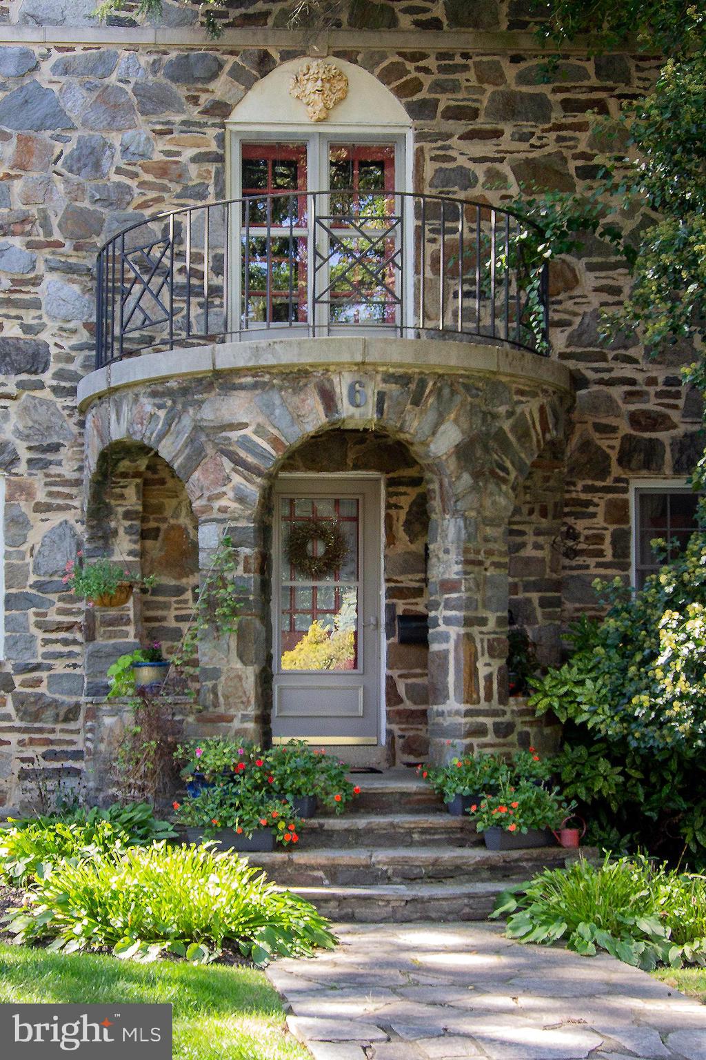 6 Center Road Baltimore, MD 21286 - Photo 2 of 46 Gallery Image 2