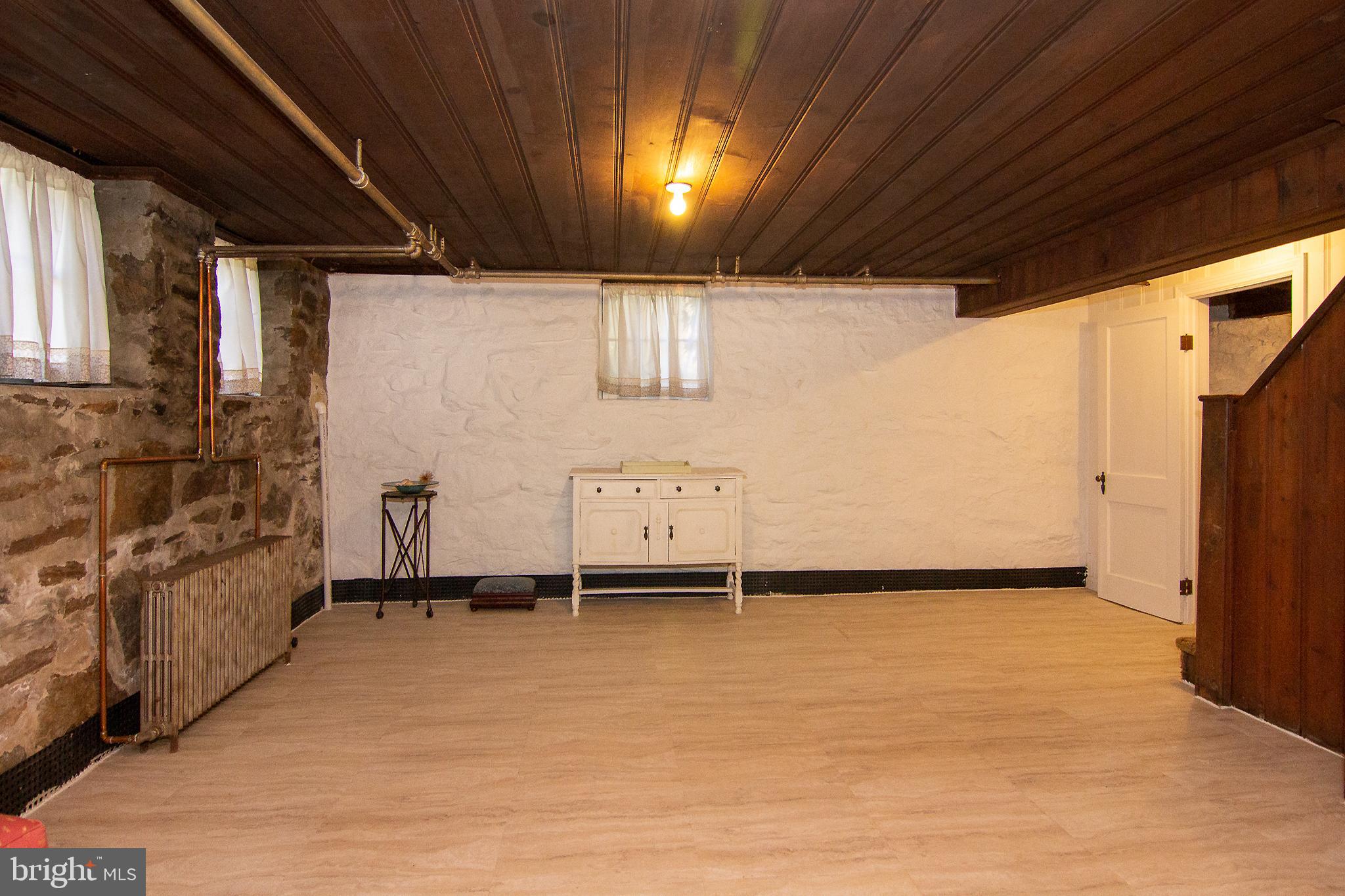 6 Center Road Baltimore, MD 21286 - Photo 33 of 46 Gallery Image 33