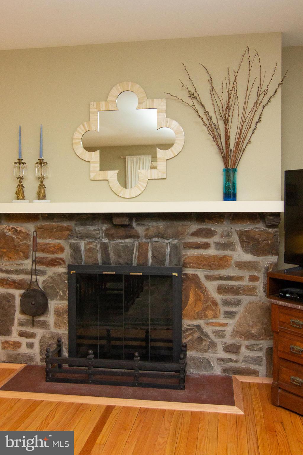 6 Center Road Baltimore, MD 21286 - Photo 9 of 46 Gallery Image 9