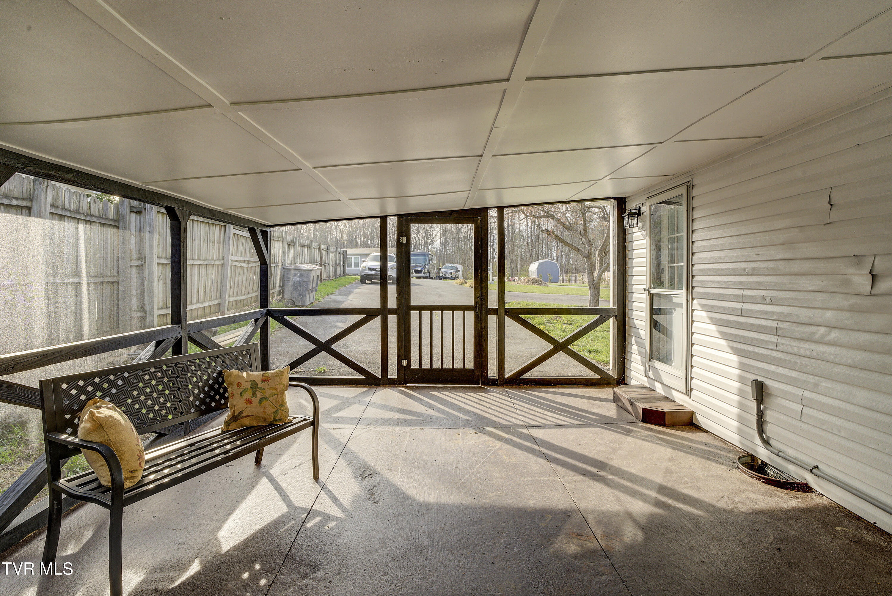 287 H Heaton Road Elizabethton, TN 37643 - Photo 42 of 52 Heaton--42