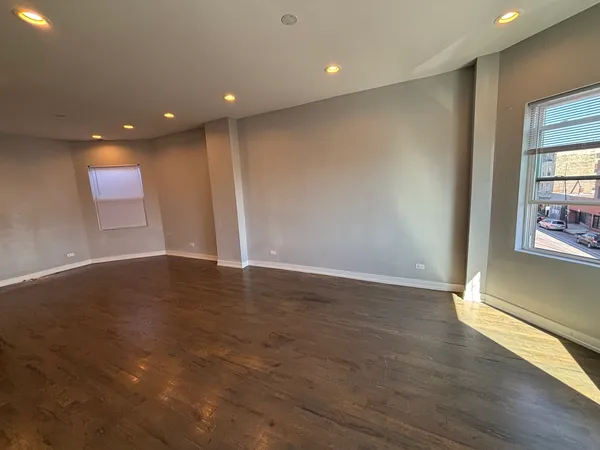 $1,600 | 2750 West Cermak Road, Unit 3F, Chicago, IL 60608