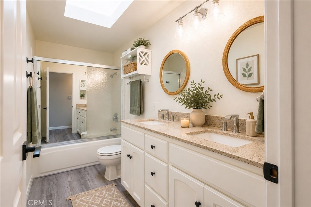 25342 Hugo Road Laguna Niguel, CA 92677 - Photo 20 of 36 Hall Bathroom - Virtually Staged