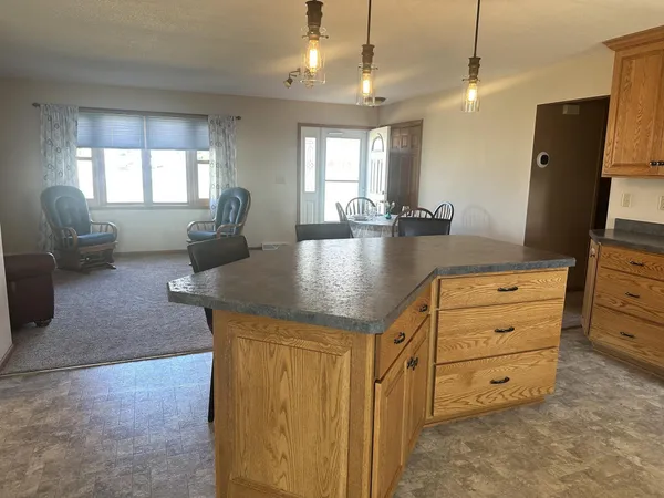 $435,000 | 6049 Rolling Hills Drive Southwest, Montevideo, MN 56265