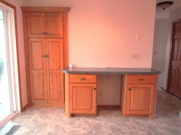 $435,000 | 6049 Rolling Hills Drive Southwest, Montevideo, MN 56265