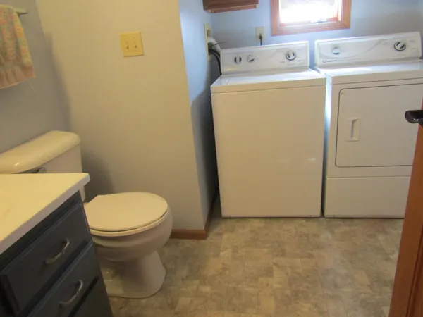 $435,000 | 6049 Rolling Hills Drive Southwest, Montevideo, MN 56265