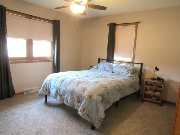 $435,000 | 6049 Rolling Hills Drive Southwest, Montevideo, MN 56265