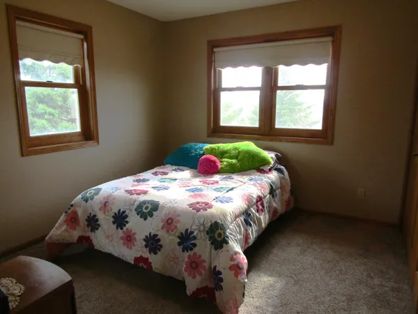 $435,000 | 6049 Rolling Hills Drive Southwest, Montevideo, MN 56265