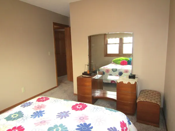 $435,000 | 6049 Rolling Hills Drive Southwest, Montevideo, MN 56265