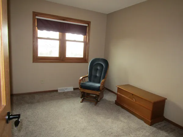 $435,000 | 6049 Rolling Hills Drive Southwest, Montevideo, MN 56265