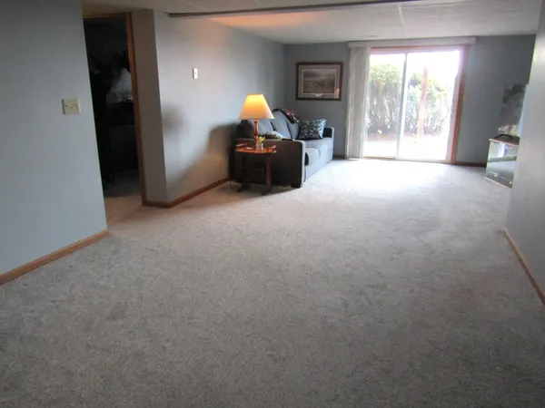 $435,000 | 6049 Rolling Hills Drive Southwest, Montevideo, MN 56265