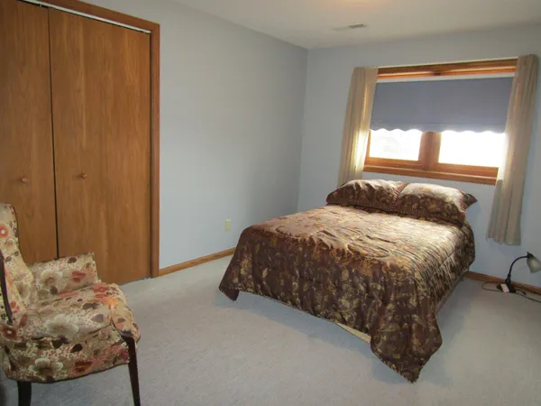 $435,000 | 6049 Rolling Hills Drive Southwest, Montevideo, MN 56265