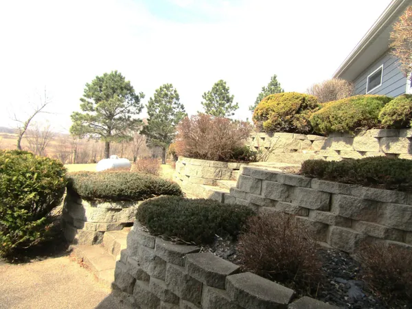 $435,000 | 6049 Rolling Hills Drive Southwest, Montevideo, MN 56265