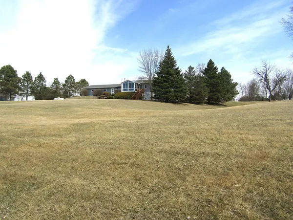 $435,000 | 6049 Rolling Hills Drive Southwest, Montevideo, MN 56265
