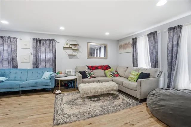 $525,000 | 47 North Pleasant Street, West Warwick, RI 02893