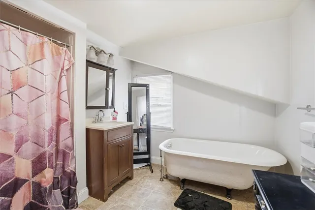 $525,000 | 47 North Pleasant Street, West Warwick, RI 02893