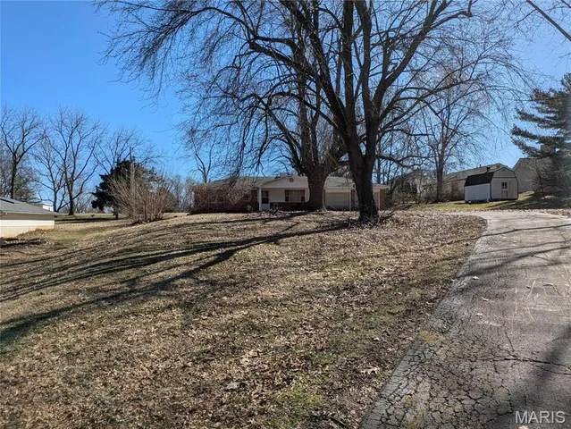 $380,000 | 416 Horstmeier Trail, St. Peters, MO 63376