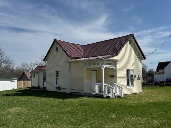 $94,000 | 501 South Water Street, Gallatin, MO 64640