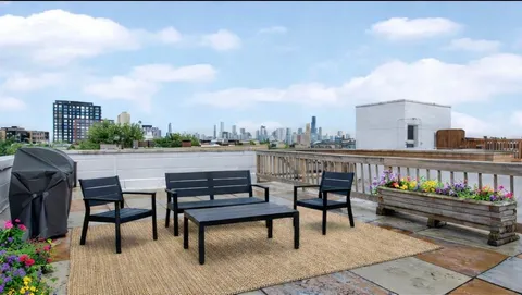 $449,000 | 1816 West Division Street, Unit 2S, Chicago, IL 60622