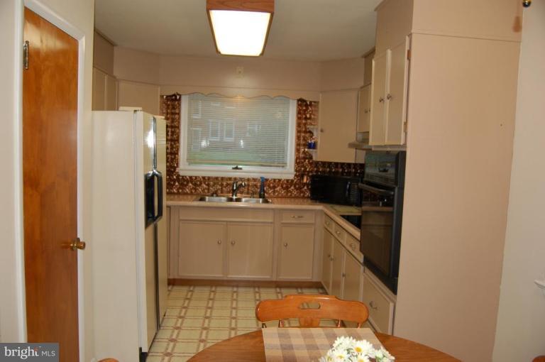 3948 Street Road Street, MD 21154 - Photo 8 of 20 Kitchen