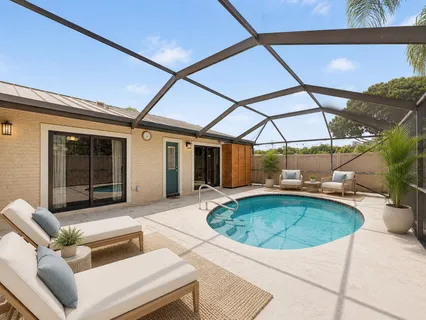 $450,000 | 5385 Eagle Lake Drive, Palm Beach Gardens, FL 33418