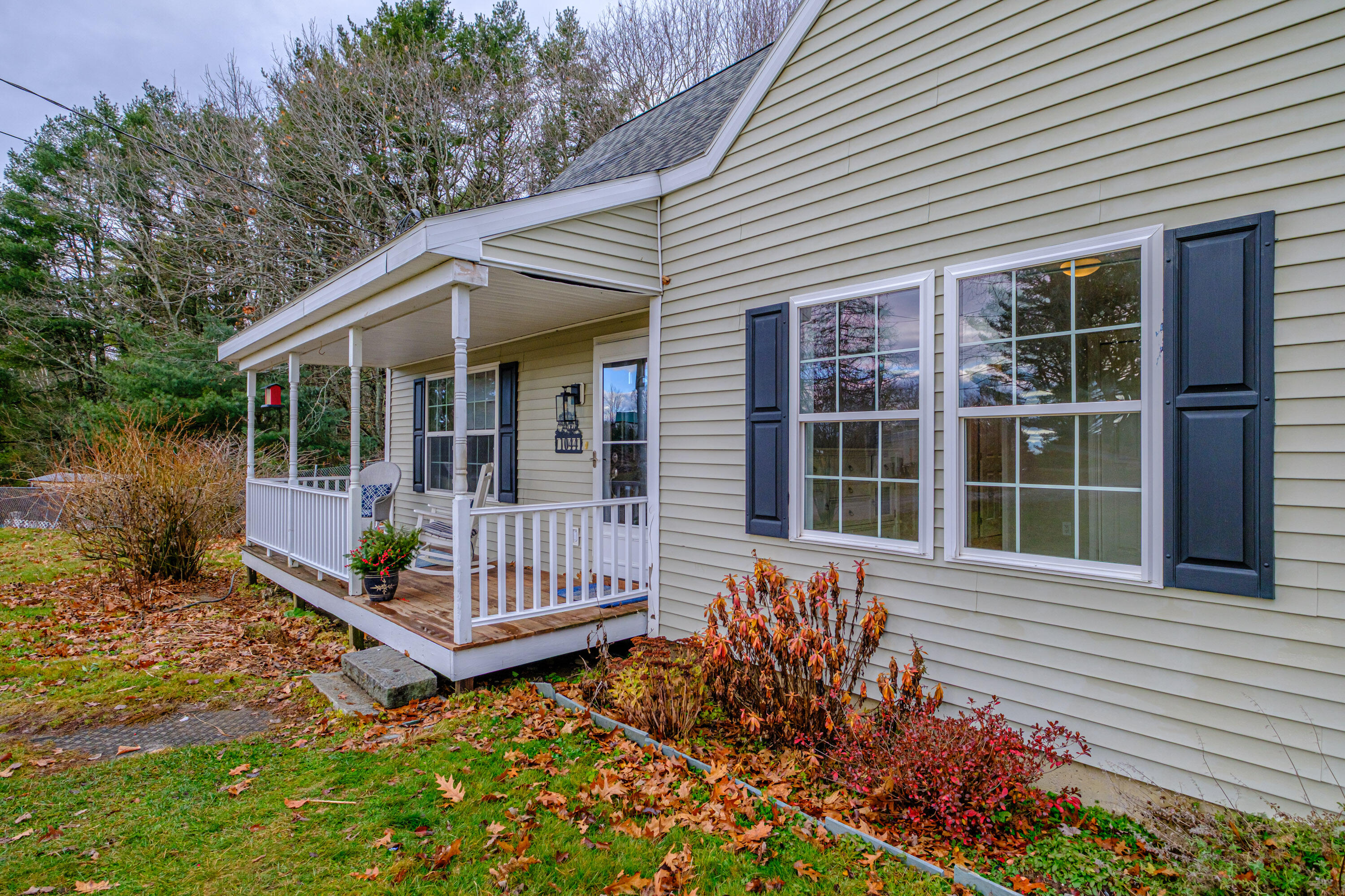 1044 Middle Road Woolwich, ME 04579 - Photo 3 of 58 20251201gp-60004