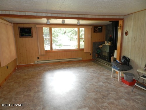 114 Stone Hill Road Dingmans Ferry, PA 18328 - Photo 2 of 9 Gallery Image 2