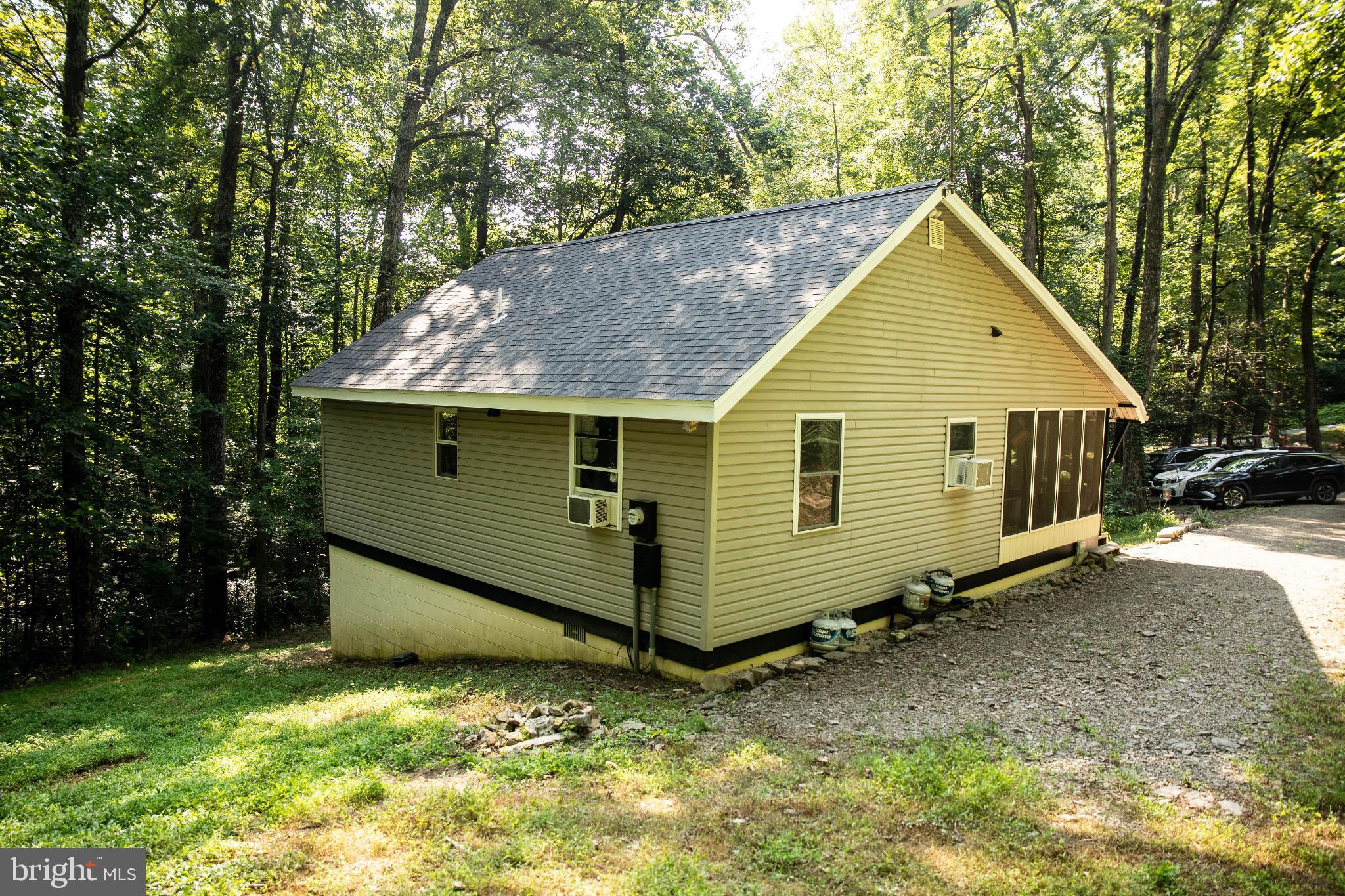398 Acorn Road Millerstown, PA 17062 - Photo 7 of 42 Gallery Image 7