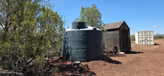 $810,000 | 8200 West Rolling Ridge Road, Ash Fork, AZ 86320