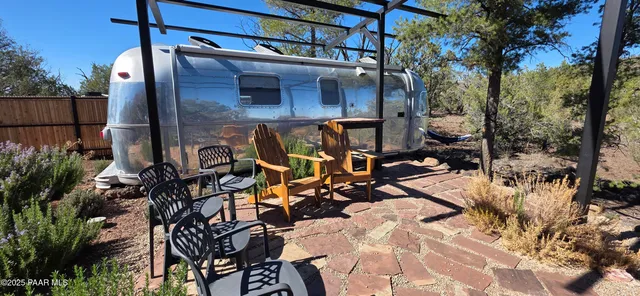 $810,000 | 8200 West Rolling Ridge Road, Ash Fork, AZ 86320