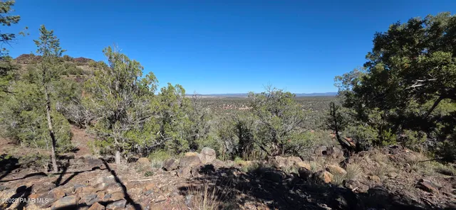 $810,000 | 8200 West Rolling Ridge Road, Ash Fork, AZ 86320