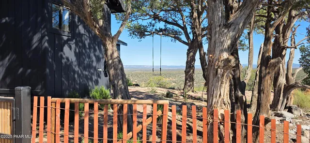 $810,000 | 8200 West Rolling Ridge Road, Ash Fork, AZ 86320