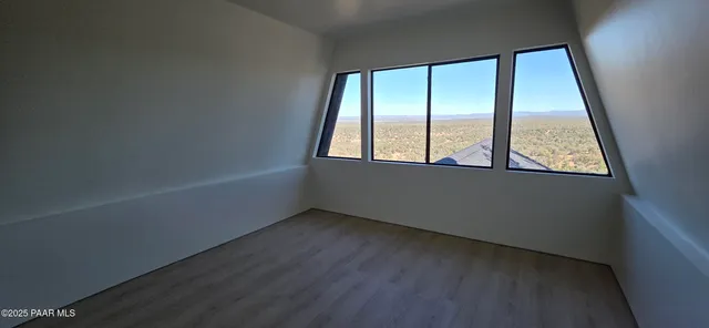 $810,000 | 8200 West Rolling Ridge Road, Ash Fork, AZ 86320