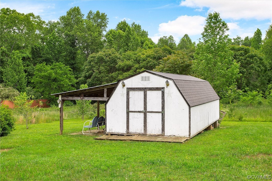 6554 Blenheim Road Powhatan, VA 23139 - Photo 27 of 43 Gallery Image 27