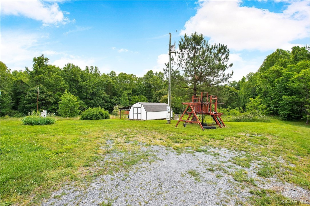6554 Blenheim Road Powhatan, VA 23139 - Photo 28 of 43 Gallery Image 28