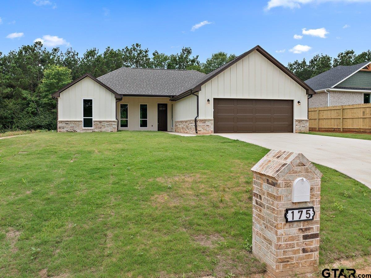 175 Ellis Street Rusk, TX 75785 - Photo 3 of 30