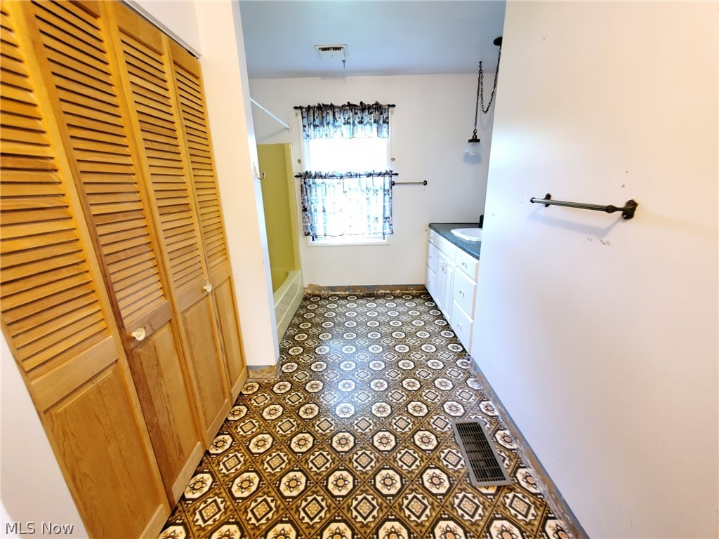 2999 Padanarum Road Geneva, OH 44041 - Photo 23 of 32 Gallery Image 23