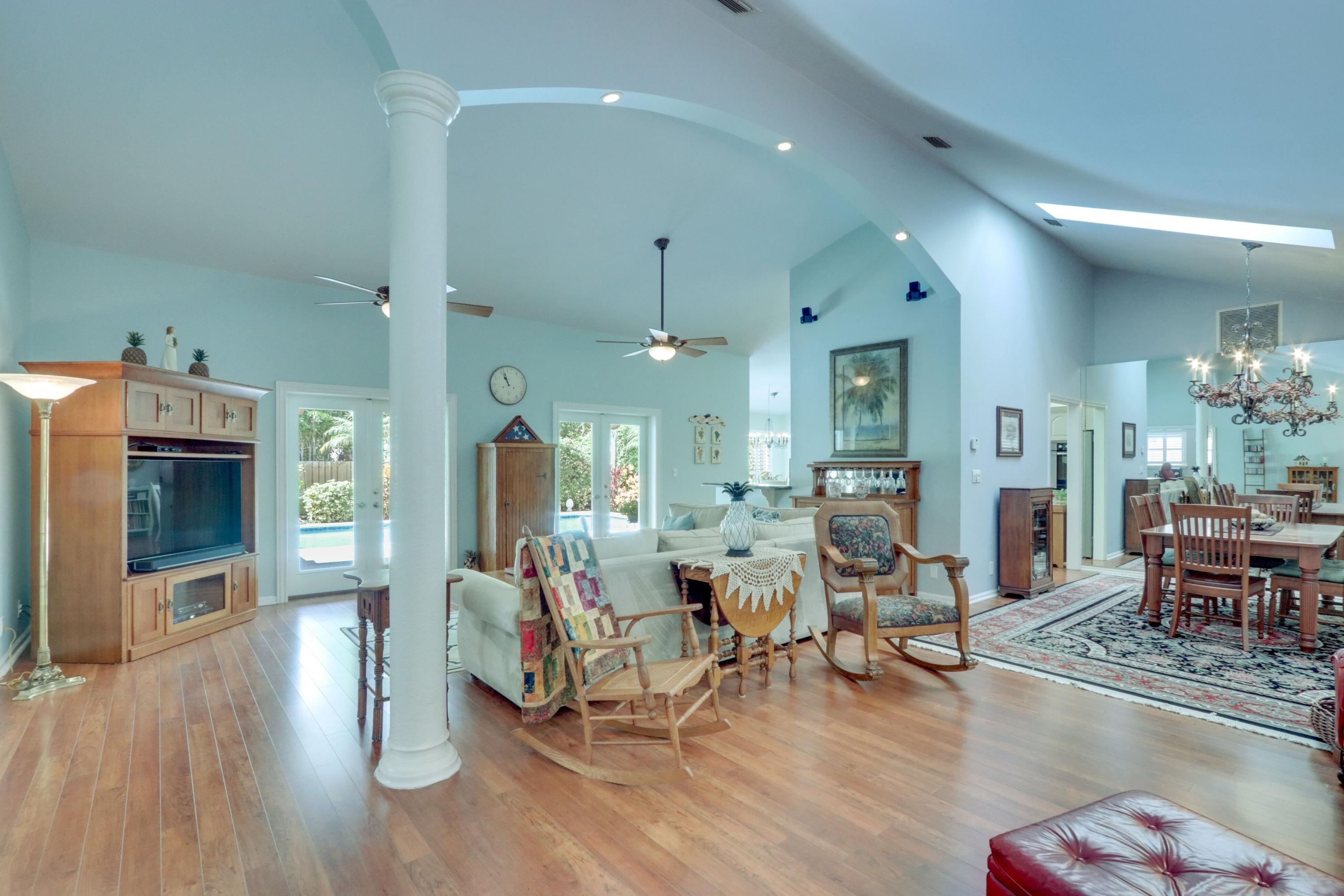 820 Southwest 21st Street Boca Raton, FL 33486 - Photo 48 of 101 820 012