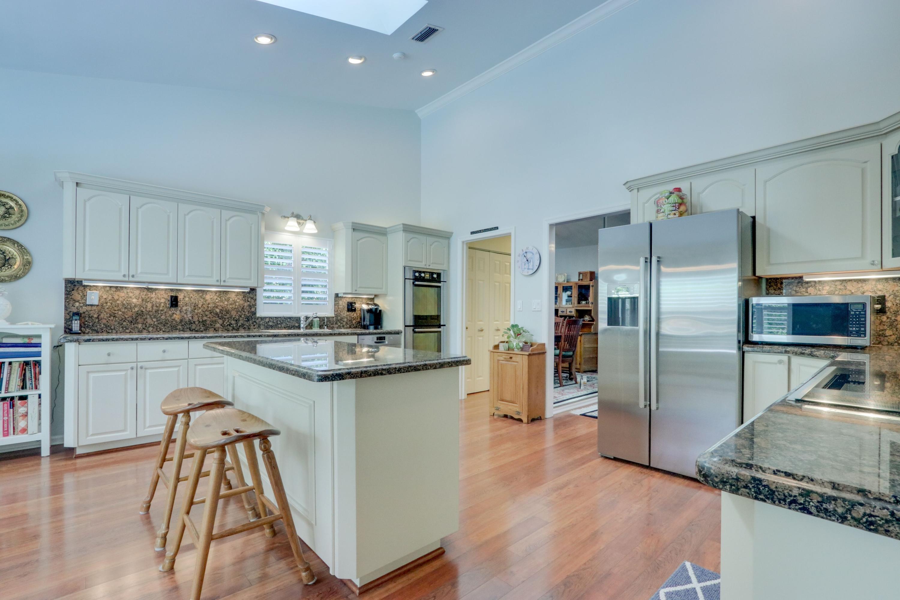 820 Southwest 21st Street Boca Raton, FL 33486 - Photo 55 of 101 820 015