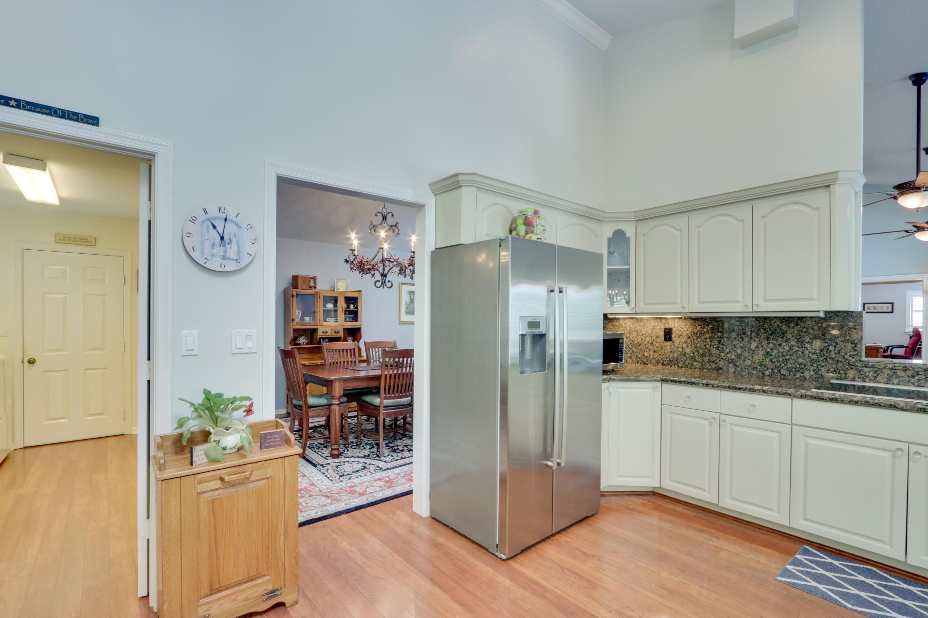 820 Southwest 21st Street Boca Raton, FL 33486 - Photo 57 of 101 820 017