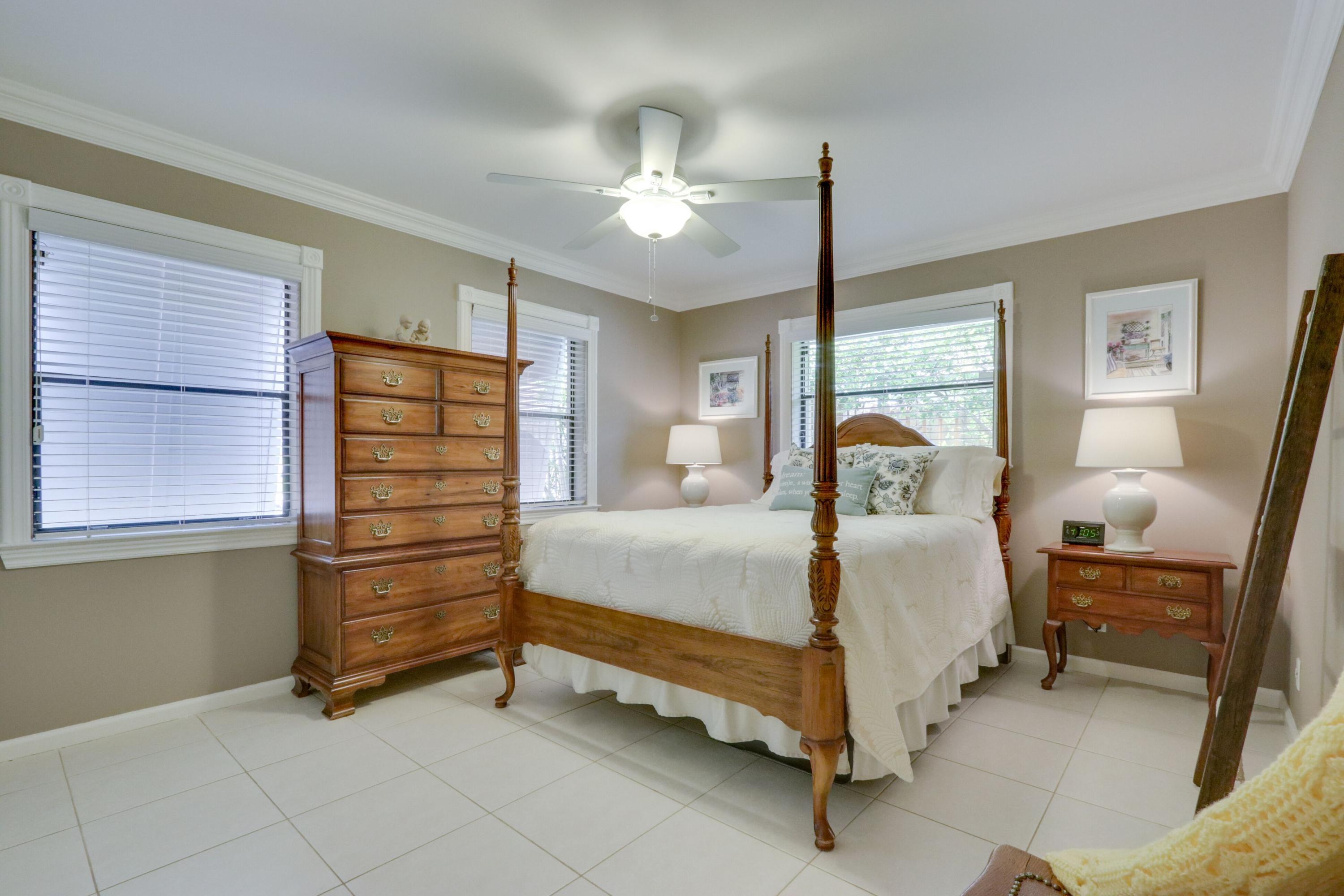 820 Southwest 21st Street Boca Raton, FL 33486 - Photo 71 of 101 820 024