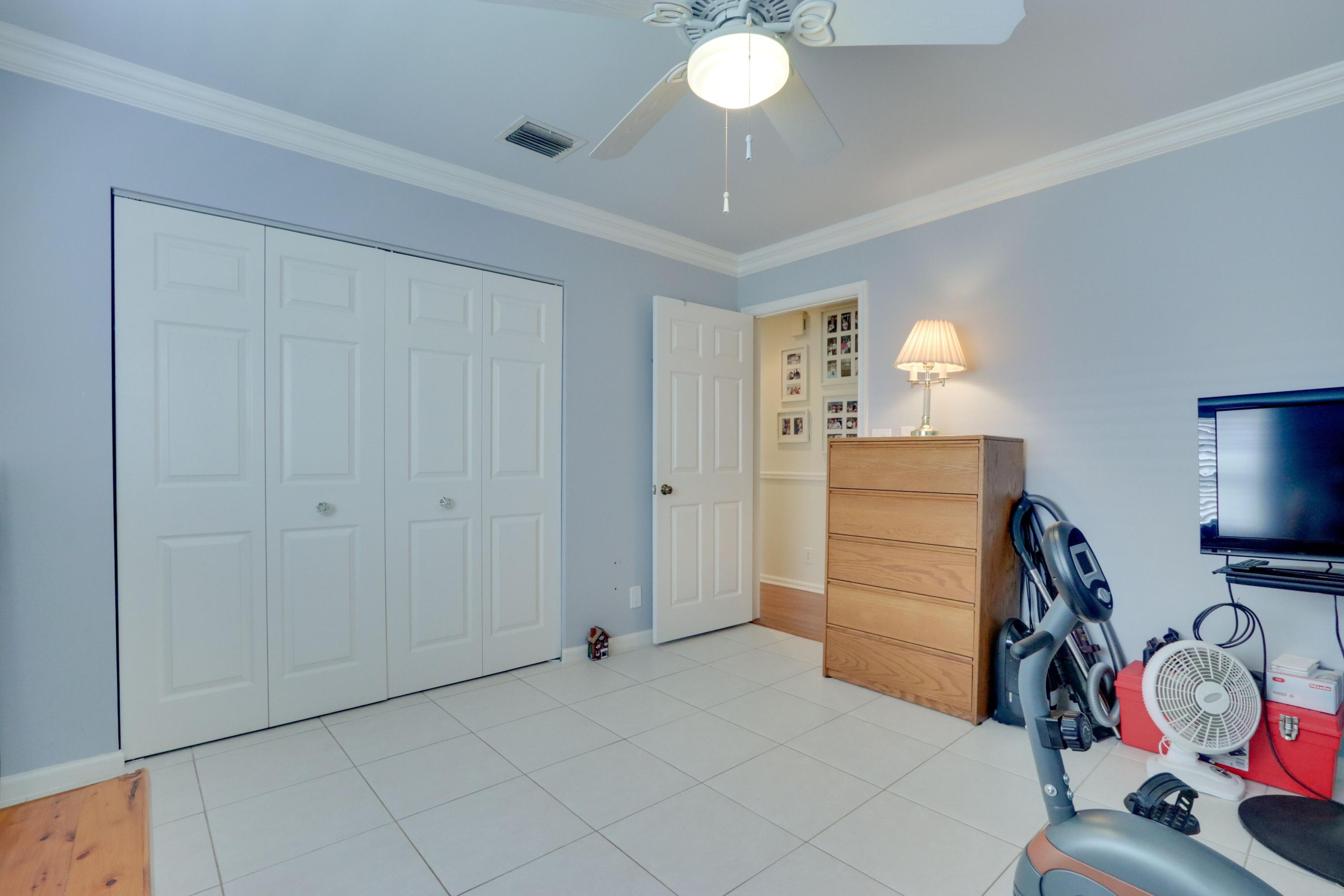 820 Southwest 21st Street Boca Raton, FL 33486 - Photo 76 of 101 820 027