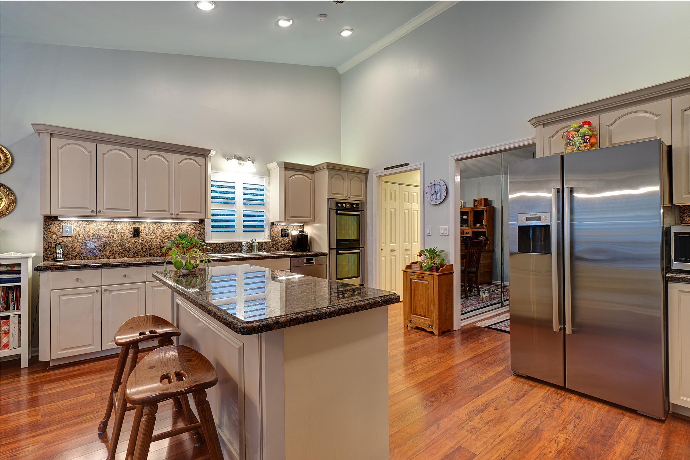 820 Southwest 21st Street Boca Raton, FL 33486 - Photo 10 of 101 044