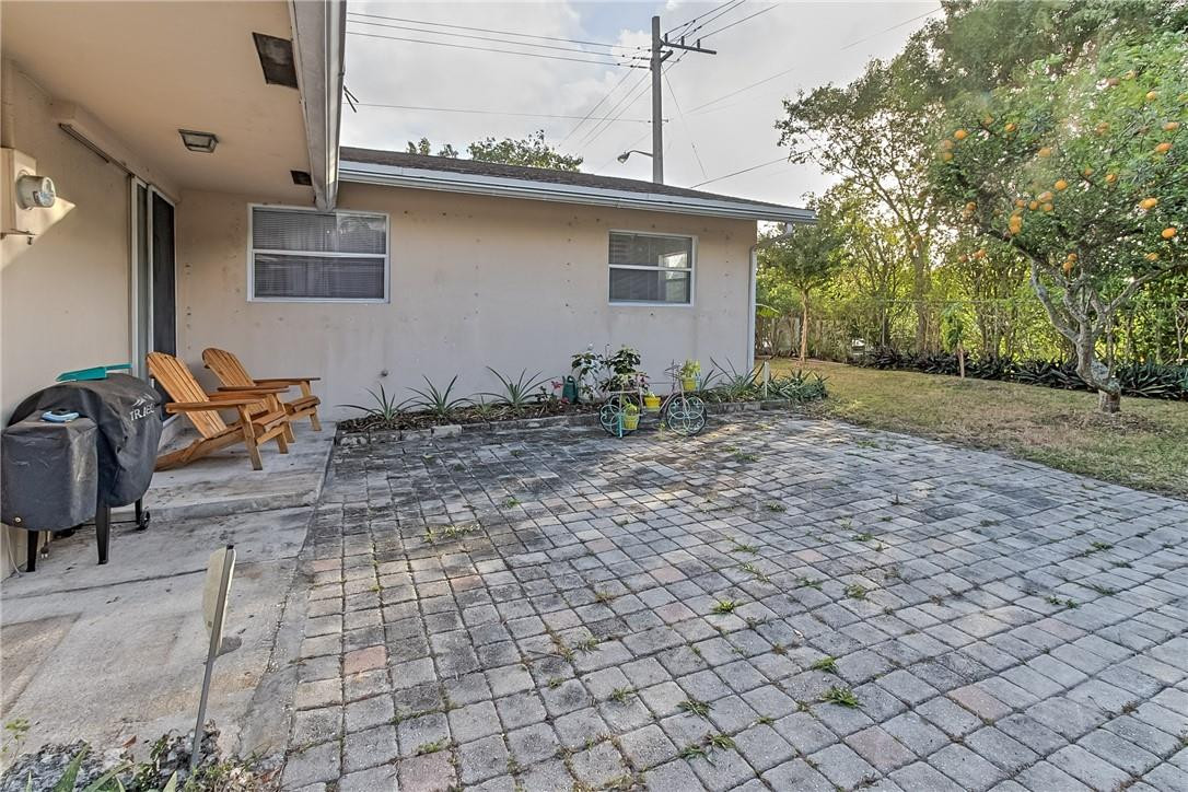 22229 Southwest 65th Terrace Boca Raton, FL 33428 - Photo 23 of 30 Photo 23