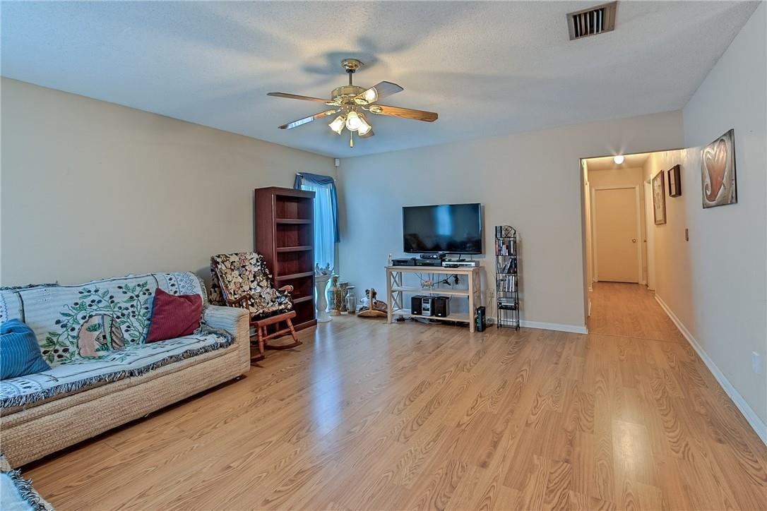 22229 Southwest 65th Terrace Boca Raton, FL 33428 - Photo 5 of 30 Photo 5