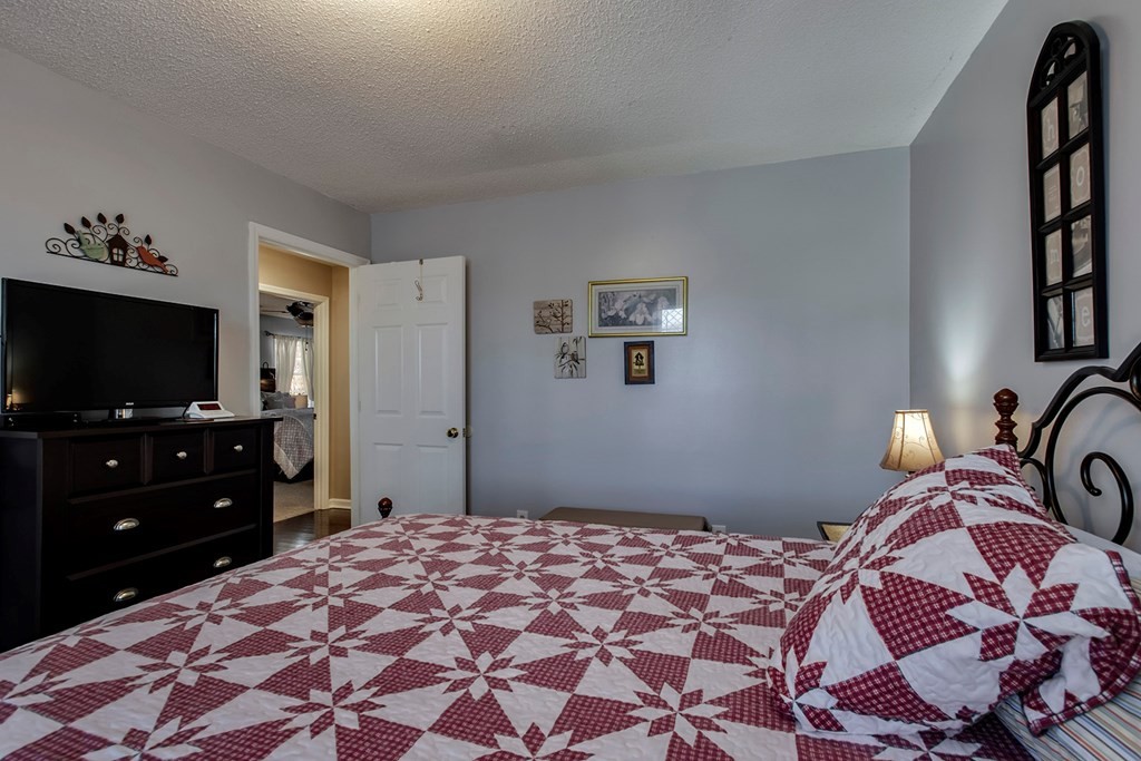 10930 South No Pone Valley Road Decatur, TN 37322 - Photo 36 of 45 Gallery Image 36