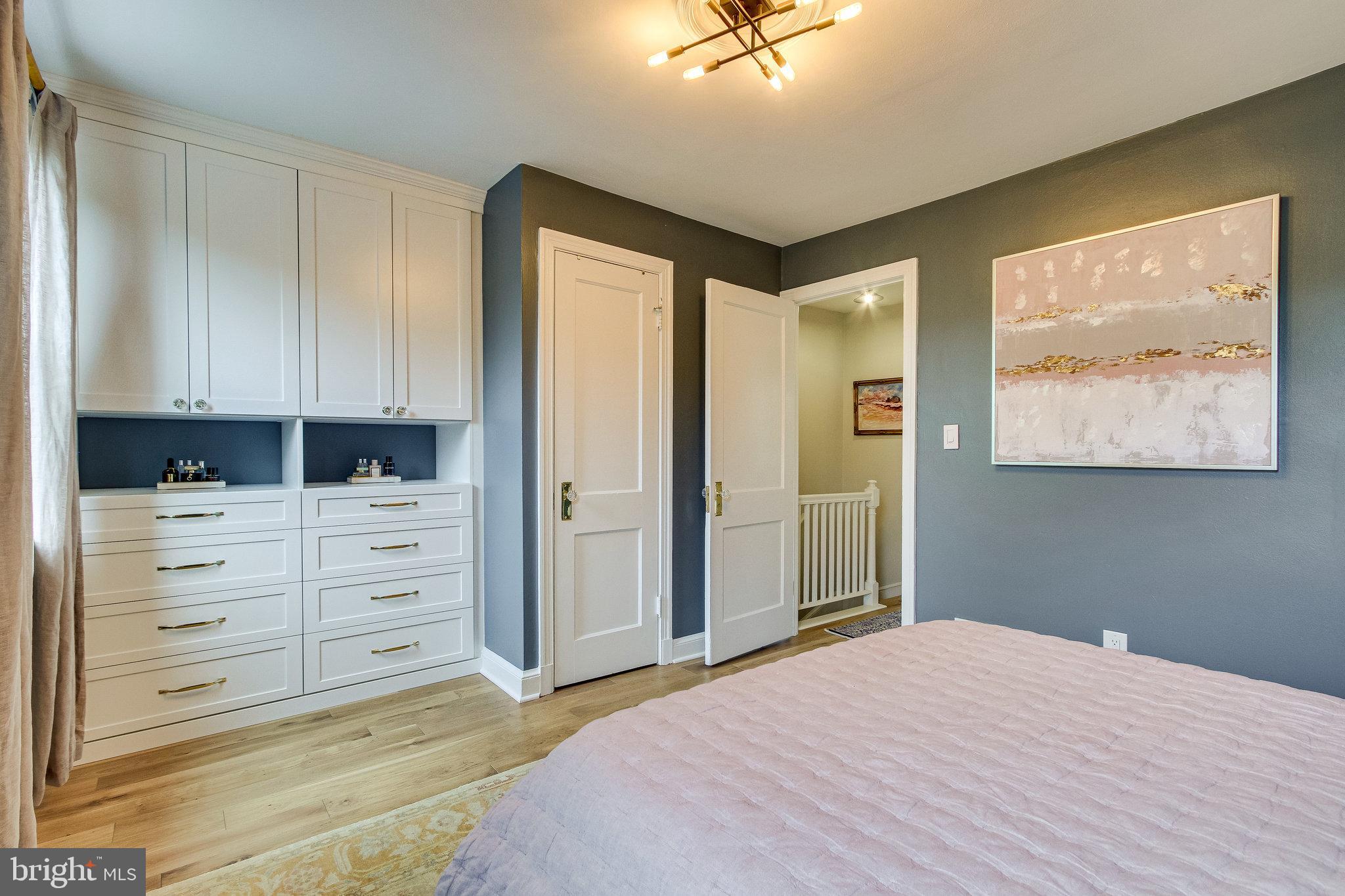 1106 Portner Road Alexandria, VA 22314 - Photo 16 of 44 2 closets + built-ins!