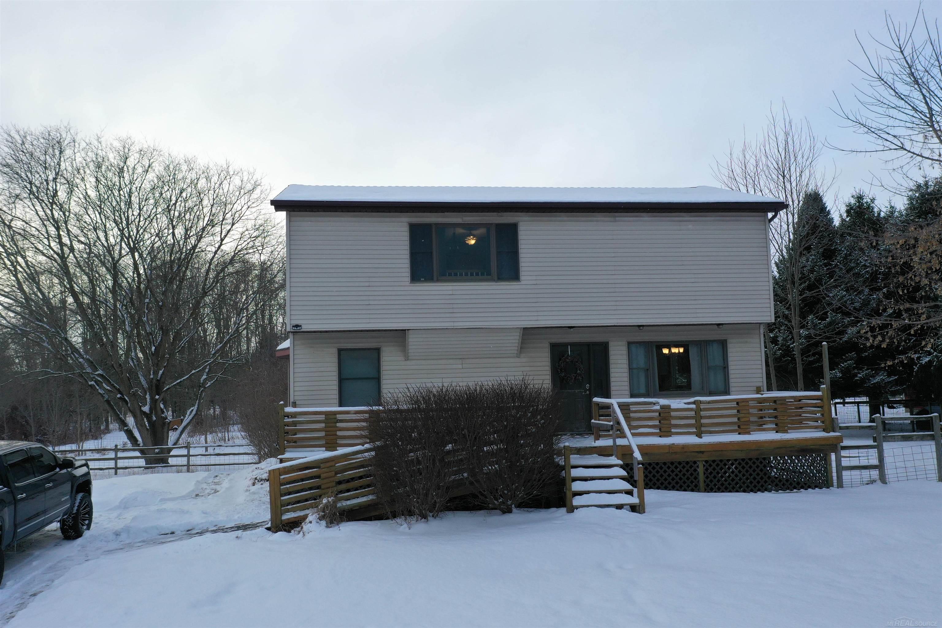 8968 St Clair Road Jeddo, MI 48032 - Photo 1 of 50